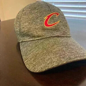 Cleveland Cavaliers Tech 9Twenty Grey Adjustable - New Era